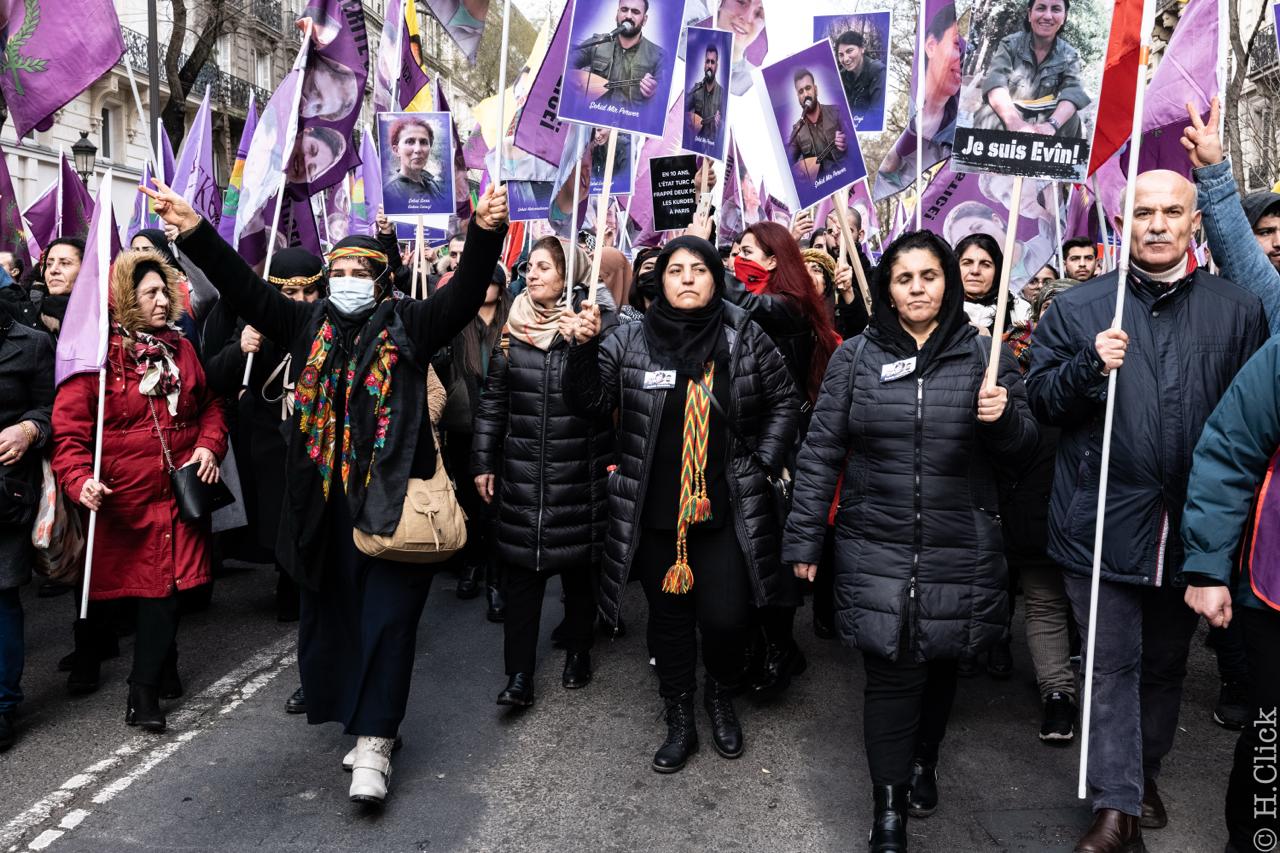 De la Palestine à la Syrie, du Venezuela au Rojava, les peuples veulent la fin des empires ! À bas les interventions militaires et l’impérialisme !